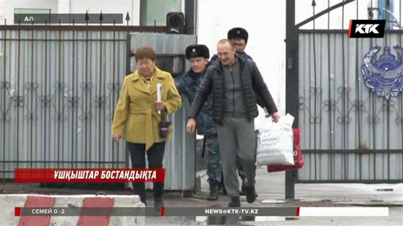 Талдықорғанда әскери ұшақтың апатына кінәлі деп танылған ұшқыштар босап шықты