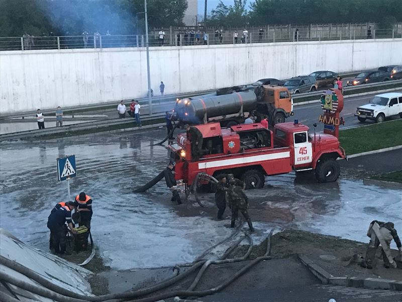 ФОТО: Семейді тағы су басты