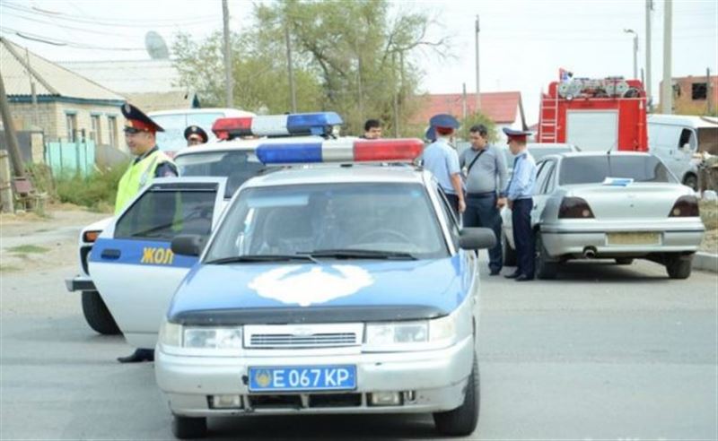 ВИДЕО: Көпірден секіріп өзіне қол жұмсамақшы болған қыз құтқарылды